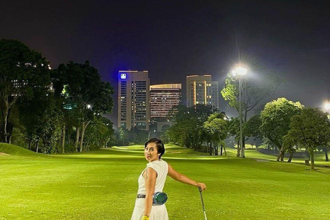 Jakarta: Senayan Night Golf with City Views and Transfer Night Gold with Premium Hotel Pickup & Golf Club Set