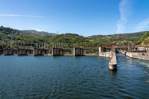 Från Porto: Vacker båttur genom Pinhão och Douro-dalenTur med mötesplats