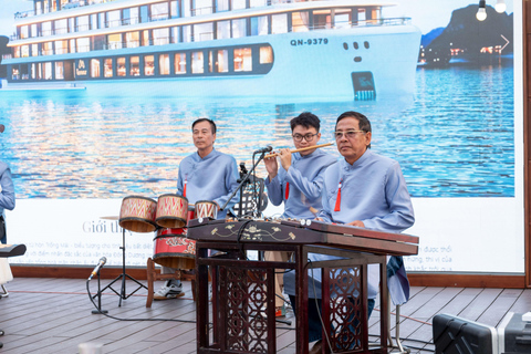 هانوي: 3 أيام في خليج ها لونج ولان ها 5 نجوم، رحلة بحرية على متن L&#039;amour Cruise، وعرض شعبي3 أيام وليلتان - بدو