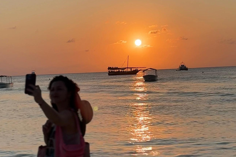 Zanzibar: Zonsondergang Dhow Cruise Traditioneel delen