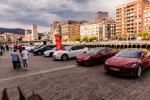 Tour della città a Bilbao - Auto Premium