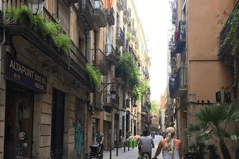 Barcelone : Visite à vélo personnalisée des hauts lieux de la culture