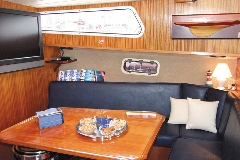 Poczdam: Rejs jachtem - Jeziora Berlińskie - Zamki i przyrodaPotsdam: rejs jachtem – jeziora Berlina – zamki i przyroda