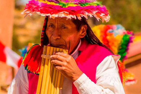 Z Cusco: Jezioro Titicaca: 1-dniowa wycieczka autobusowa + lunch