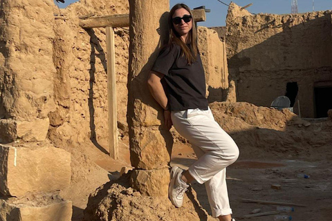 Riyadh: Edge of the World Tour with Snacks and Coffee