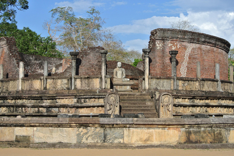 Tour del Triangolo Culturale dello Sri Lanka di 10 giorni+alloggio a 5 stelle