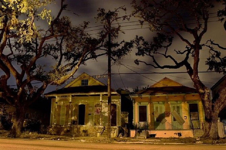 New Orleans: Haunted Ghosts & Supernatural Walking Tour New Orleans: Walking Ghosts Tour
