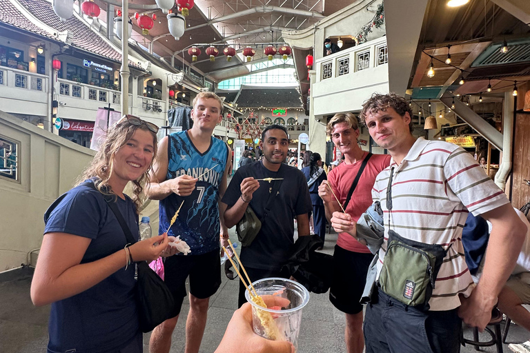 Jakarta: Vegetarian Food Tour with Old Town Square Visit