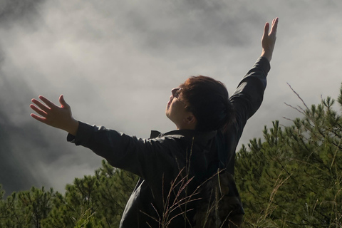 Dalat: Cloud Chasing packaged hike - Sunrise Pickup Included Group Packaged Tour - Free photo & video taken by tour guide