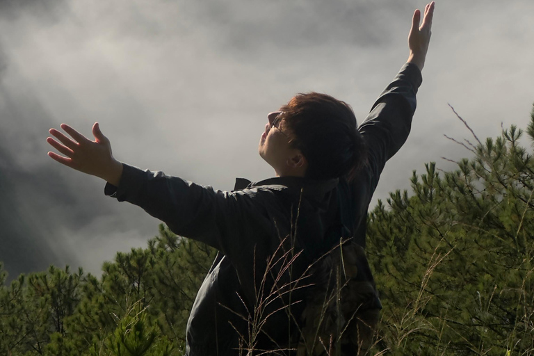 Dalat: Cloud Chasing packaged hike - Sunrise Pickup Included Group Packaged Tour - Free photo & video taken by tour guide