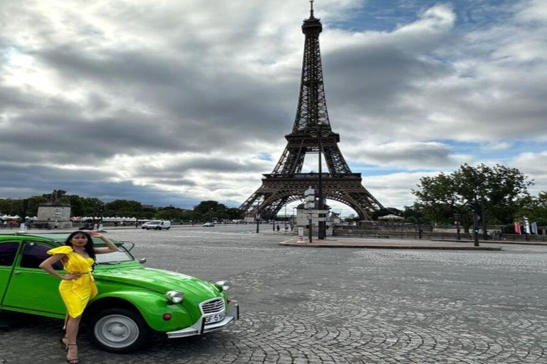 Paris: Guided City Highlights Tour in a Vintage French Car 30-Minute Tour Citroën 2CV