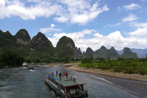 Li River, Reed Flute Cave,Xianggong Hill&Light Show Day Tour