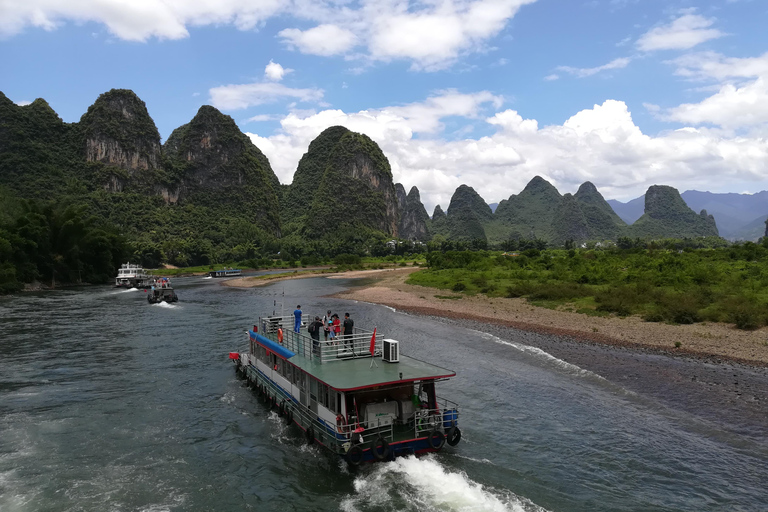 Li River, Reed Flute Cave,Xianggong Hill&Light Show Day Tour