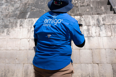 Chichen Itza On-Site Guided Tour with Certified Local Expert Shared Bilingual Tour with Tickets (English & Spanish)