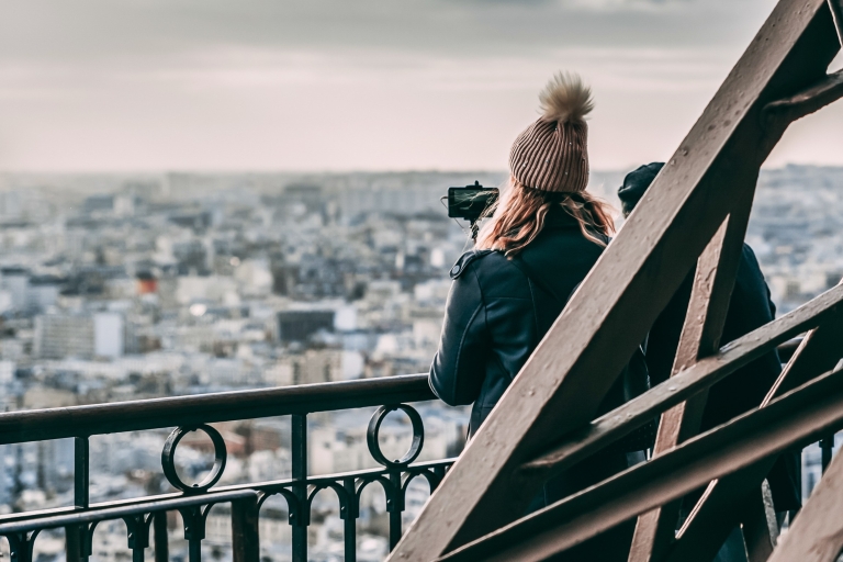 Paryż: schodami na 2. poziom wieży Eiffla i opcja szczytuStandardowa wycieczka w j. hiszpańskim bez biletów na szczyt