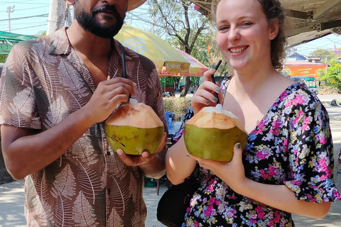 One Day Phnom Penh City and Genocide Tour by Tuk-Tuk