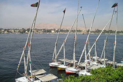 Cairo: 1 or 2-Hour Felucca Ride on the Nile with Transfers 2-Hour Felucca Ride