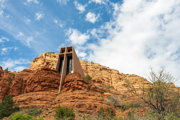 From Phoenix to Sedona, Bell Rock & Montezuma's Castle