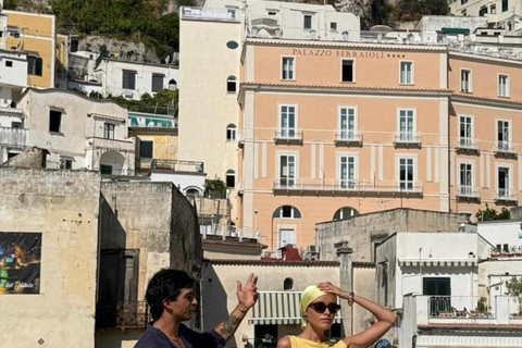 Amalfi Coast: Vespa Rental with Local Itinerary Amalfi Coast by Vespa: A Freedom Tour with a "Local" Itinerary