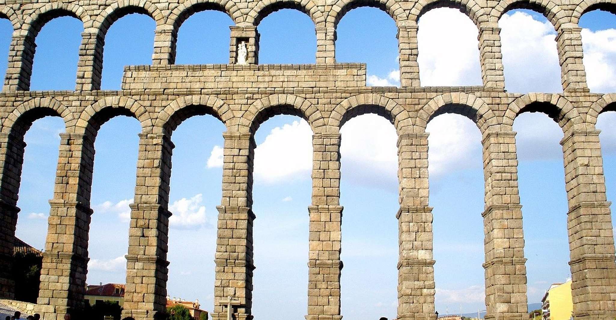 Suitetrails - Segovia - Old Town tour including Castle visit