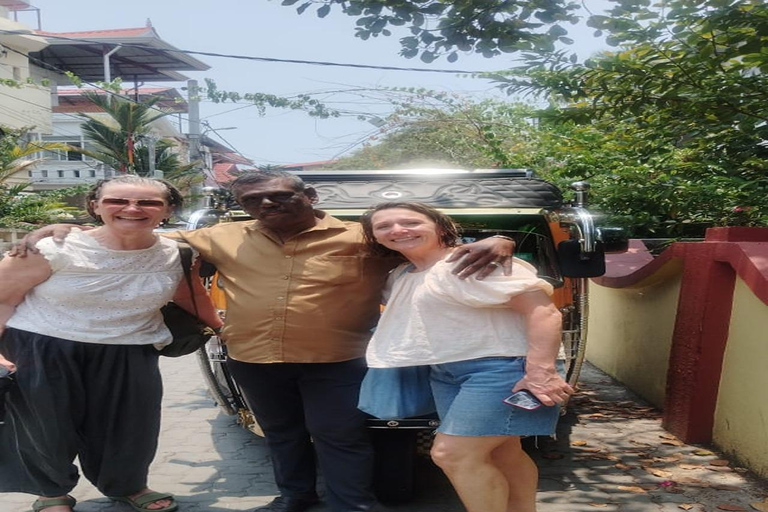 Kochi: Tuk-Tuk-Ausflug mit versteckten SchätzenKochi: Ausflug mit dem Tuk-Tuk zu versteckten Schätzen