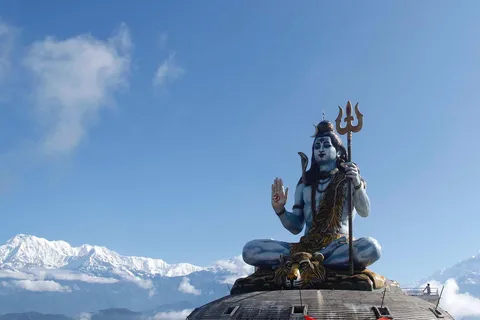 Pokhara: World Peace Stupa and Shiva Statue Tour
