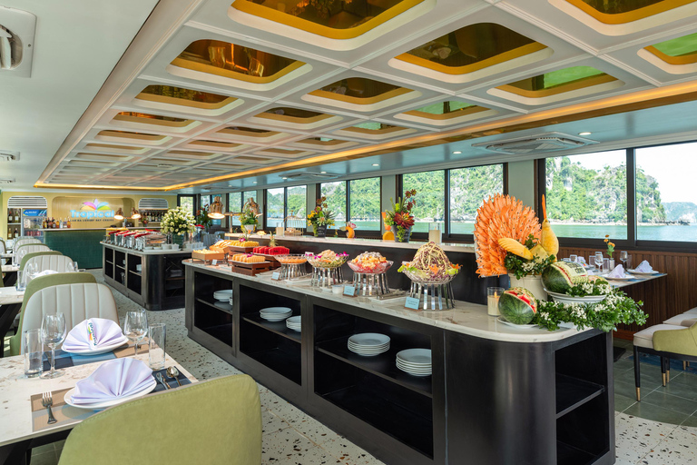 河内：下龙湾至兰哈湾 - 猫巴岛一日游从河内出发，乘坐豪华巴士（22 座）