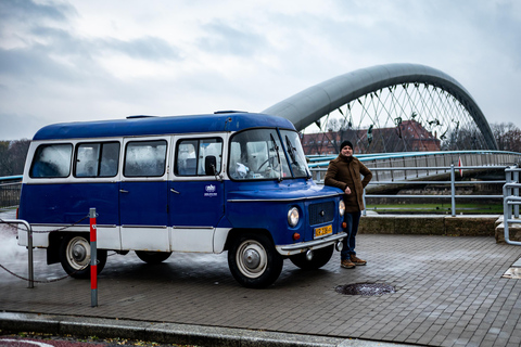 Krakow Highlights Tour in Classic Car with Pro Photo Session Krakow Highlights Tour in Classic Car with Pro Photo Session