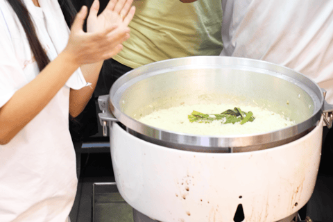 Singapore: Master Chicken Rice with a Local Hawker