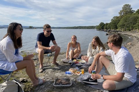 Oslo: Hovedøya Island BBQ & Guided Walk