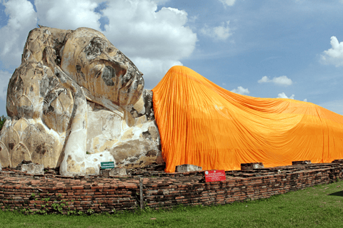 أبرز معالم بانكوك: السوق العائم، وسوق القطارات، ومدينة أيوثايانقطة الالتقاء: منطقة خاو سان