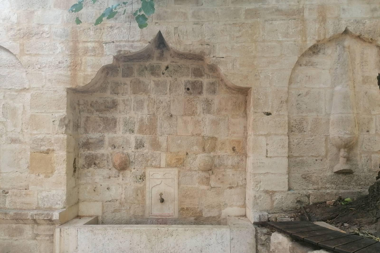 Belgrade Above the Waters: History Walking Tour of the City