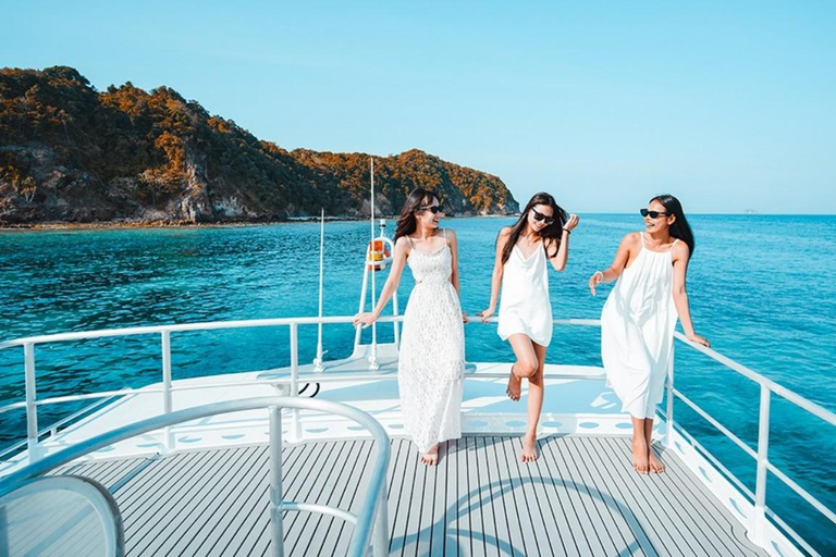 Phuket:Phi Phi, Bamboo, Maiton&Maya Bay Speed Catamaran tour Meeting Point Excluding National Park Fee