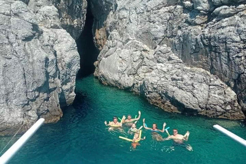 Wycieczka piracka łodzią w Icmeler, lunch i napoje bez ograniczeńRejs piracki w Icmeler, lunch i napoje bez ograniczeń