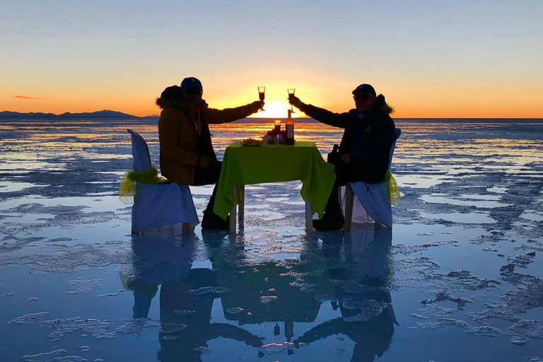 Private Full-Day Tour to Tunupa Volcano and Salar de Uyuni