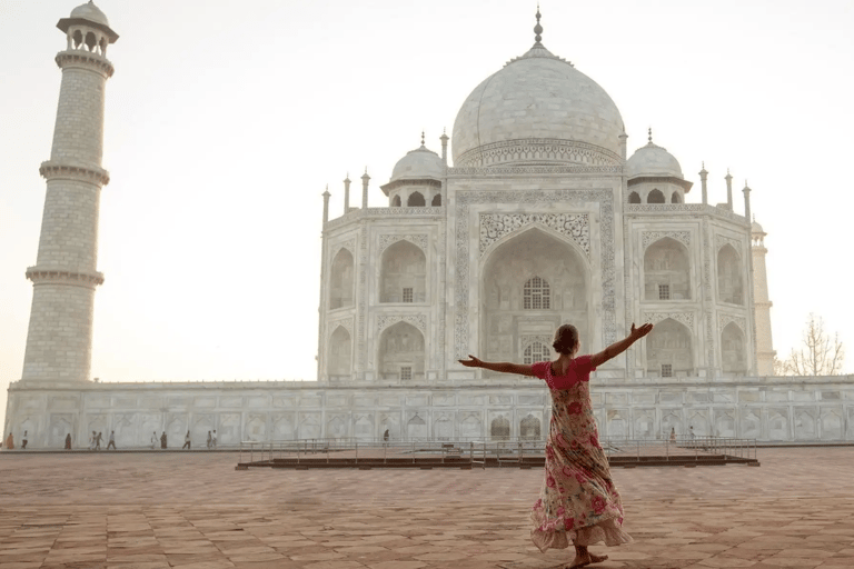 From Jaipur: Full-Day Agra Trip by Car with Guide From Jaipur: Tour with Car, Driver, and Guide Only
