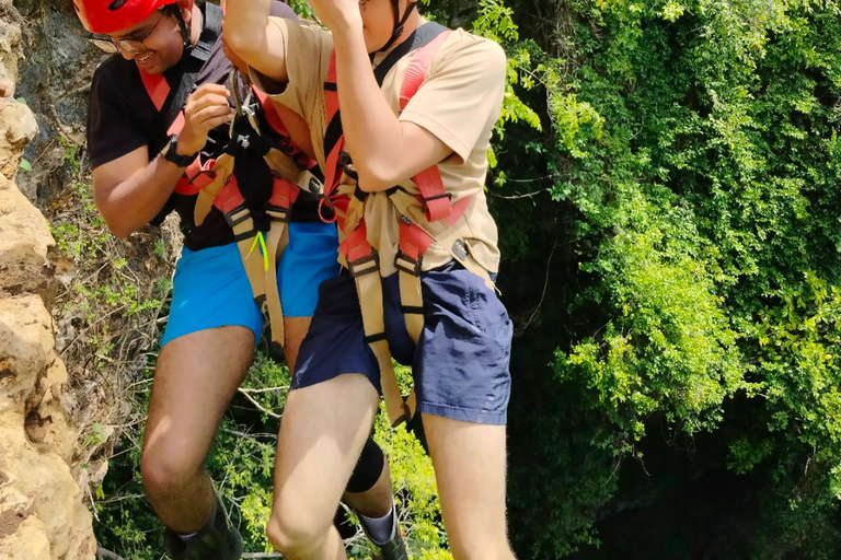 Cueva de Jomblang, cueva de Pindul y excursión en tubo por el río Oyo