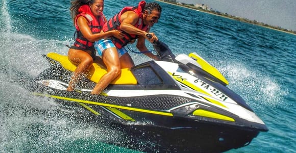 Valencia: Pobla de Farnals Jet Ski Rental, Photos, and pool