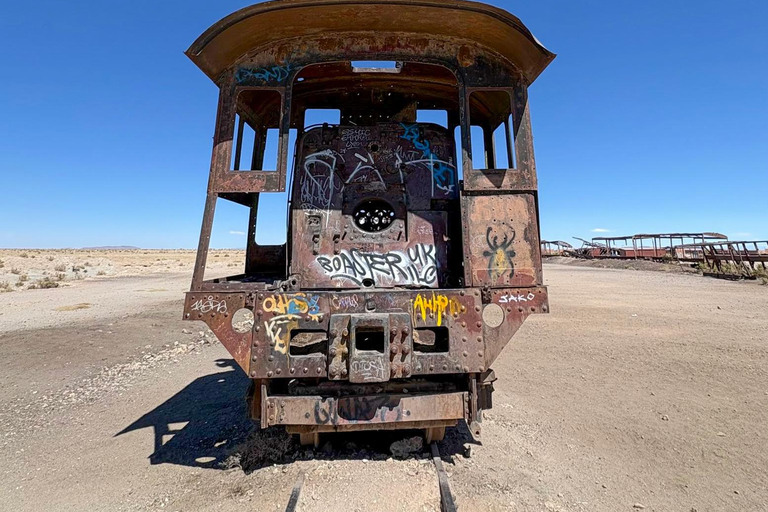 La Paz: 4-Day Death Road & Uyuni to San Pedro de Atacama