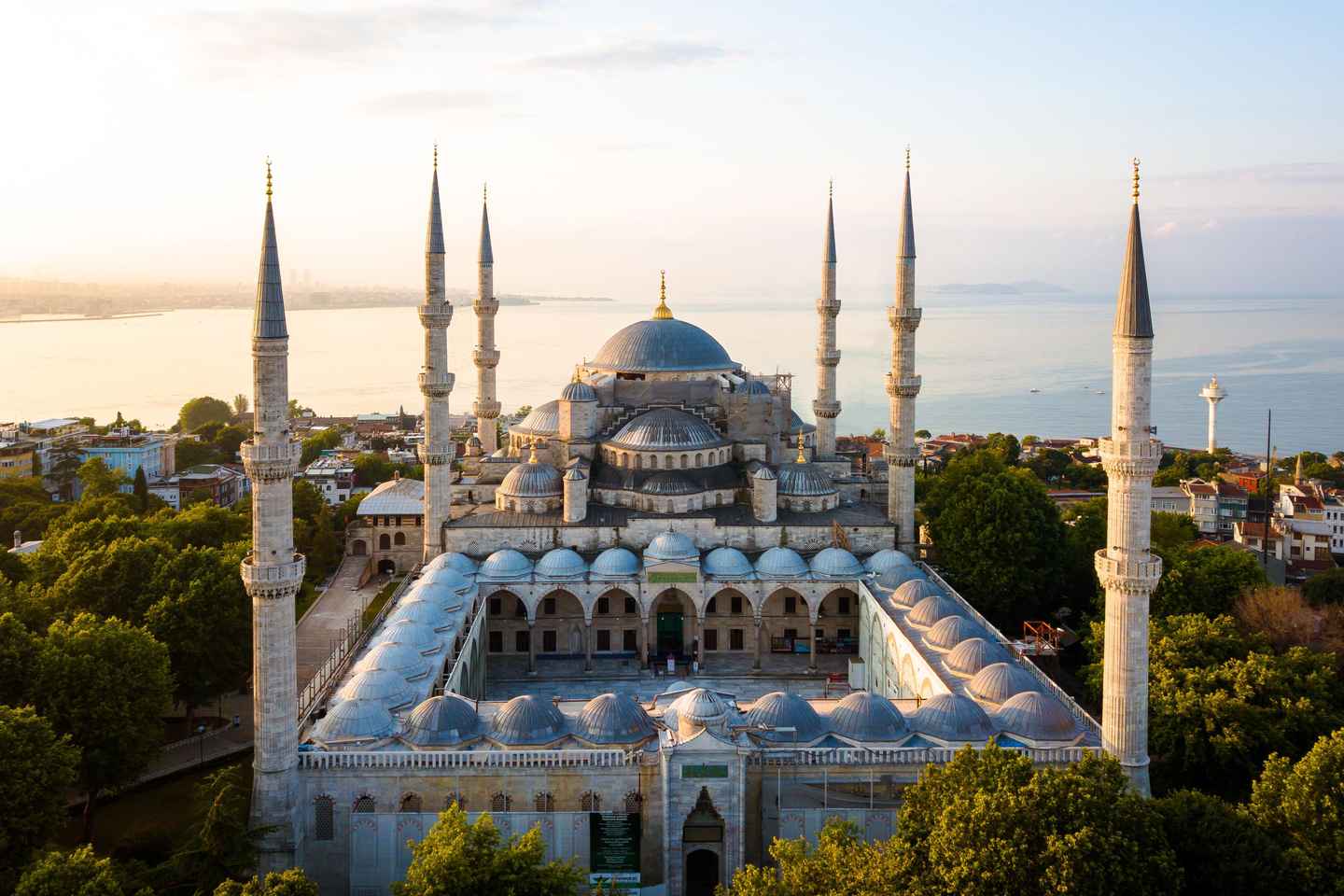 Istanbul: Hagia Sophia, Blue Mosque & Bosphorus Cruise