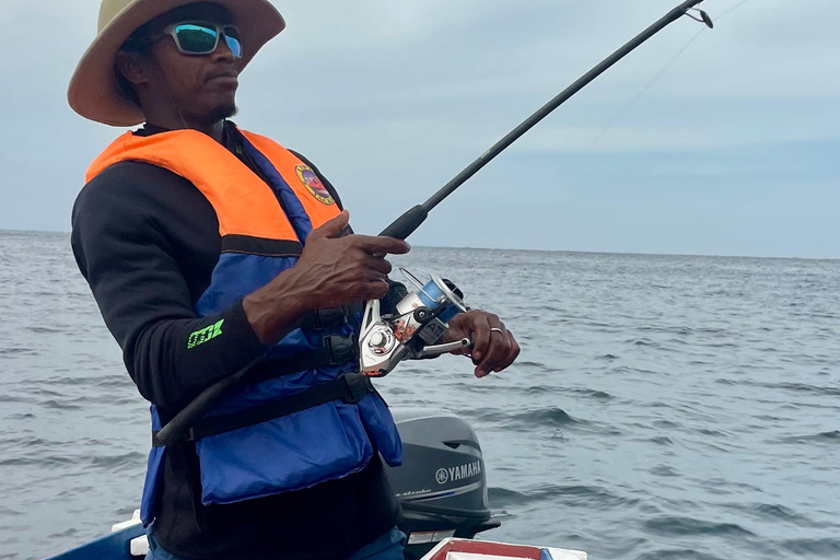 Santiago: Simple Bottom Fishing Trip with Local Fishermen