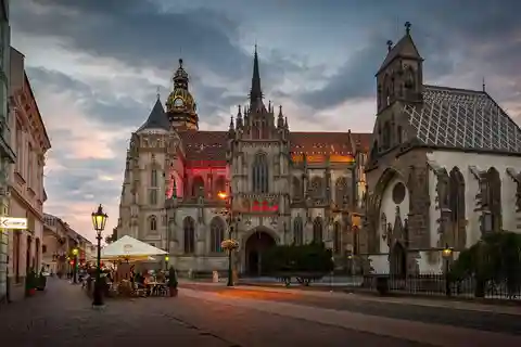 Košice: Geführte Stadtrundfahrt mit Museumsbesuchen
