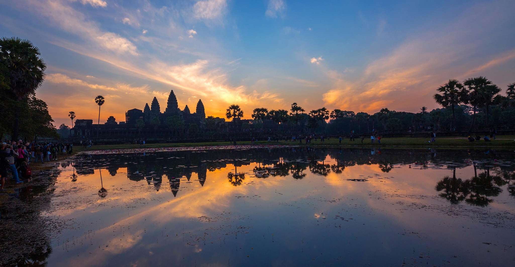 Siem Reap, Angkor Wat, Small-Group Sunrise Tour - Housity