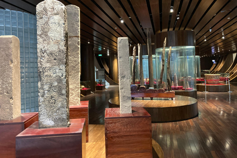 Hanoi: Halong Bay Cruise with Lunch, Cave, and Island Visit