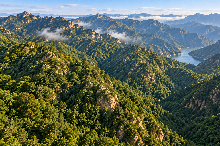 Beijing: Qinglong Gorge Ticket, Boat & BungeeJumping Options Private Car: Ticket + Speedboat
