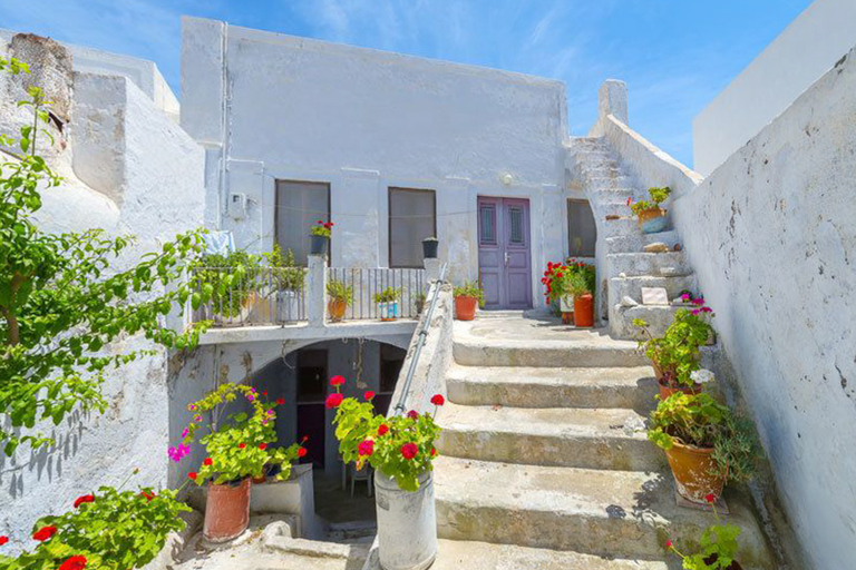 Santorin : visite de l'île en bus et croisière au crépuscule