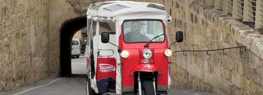 Découvrez Malte en tuk-tuk : Tours autour de Rabat et Dingli