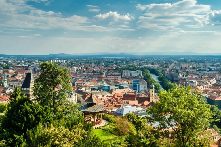 Graz: Express Walk with a Local in 60 minutes