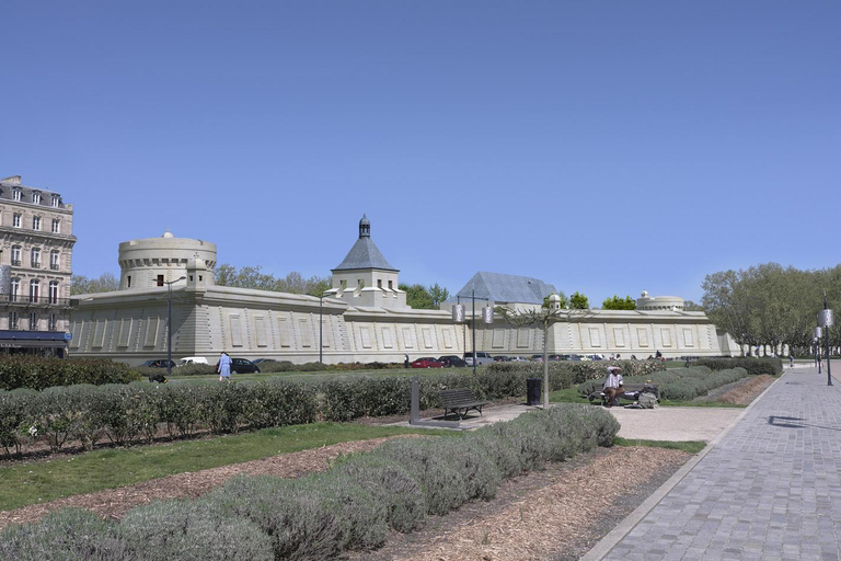 Bordeaux. A tour between the real and the virtual
