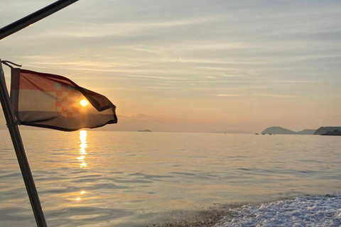 Dubrovnik: GlassBoat Panorama/Sunset Tour with Guide & Caves